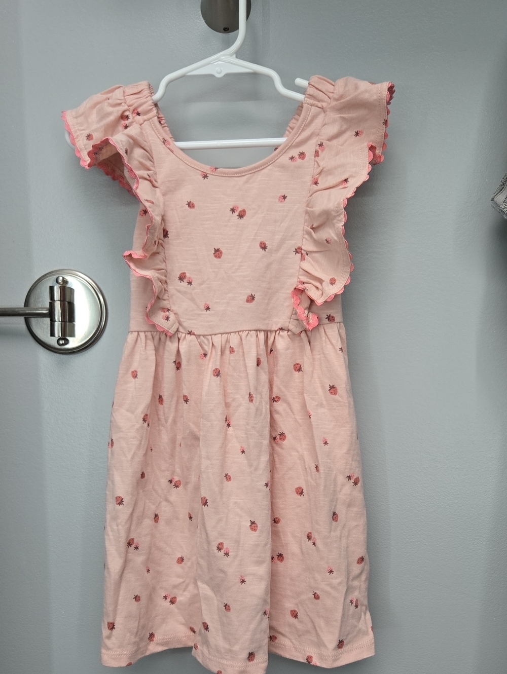 Girls Pink Ruffle Sleeve Strawberry-Print Casual Dress